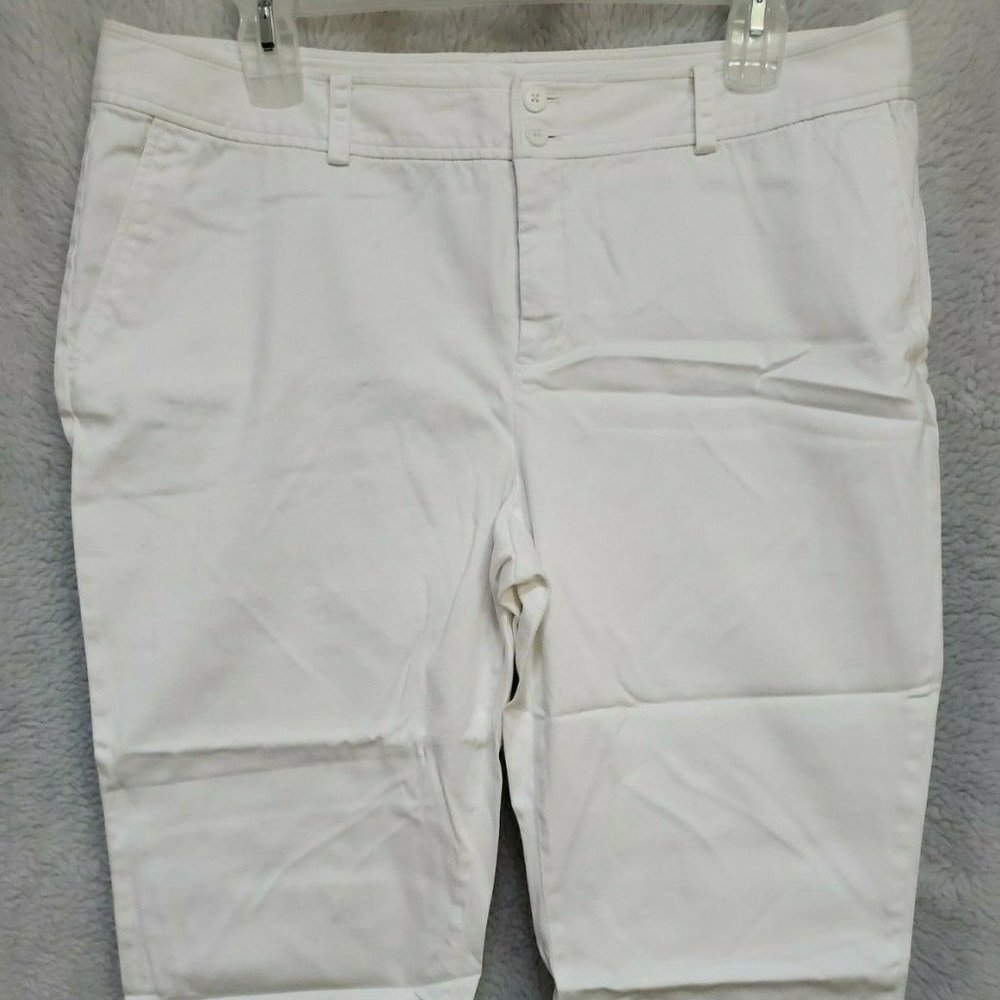 Chaps White Capri Pants Size 18W